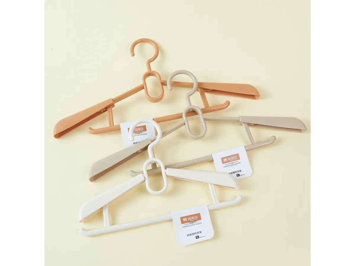 ZS-8265 ZS-8265 Plastic Hanger