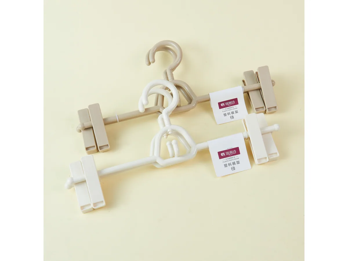 ZS-8283 Plastic Trouser Hanger (2-Pack) — view 1